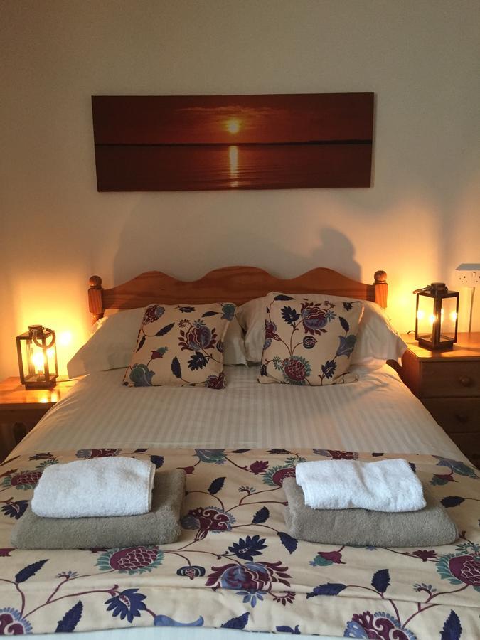 The Mitre Inn Witheridge Екстериор снимка