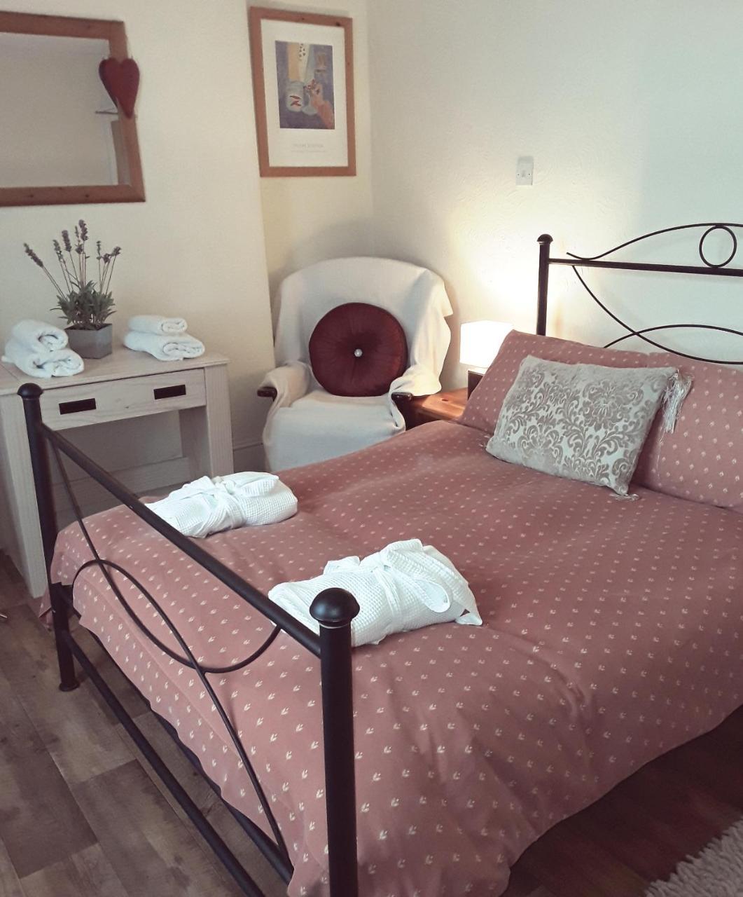 The Mitre Inn Witheridge Екстериор снимка