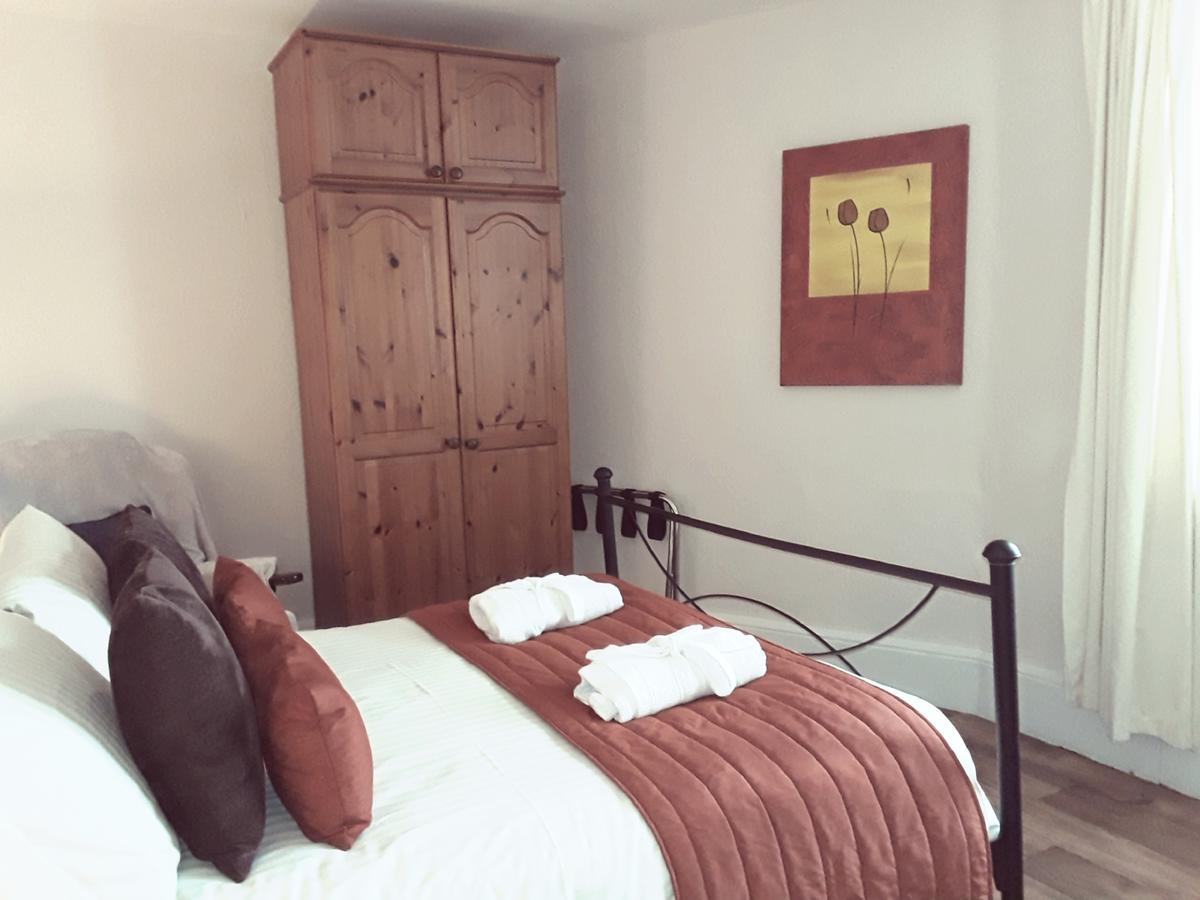 The Mitre Inn Witheridge Екстериор снимка